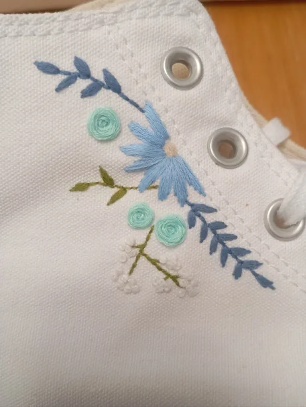 Broderies main, Pas-de-Calais, FASHION Création